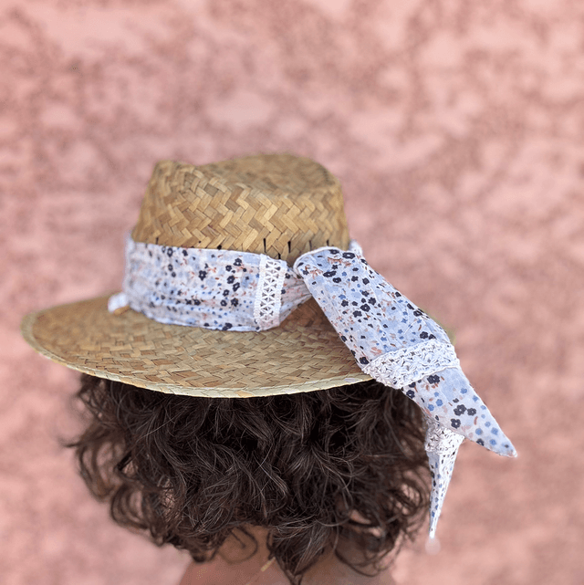 Chapeau de paille customisé