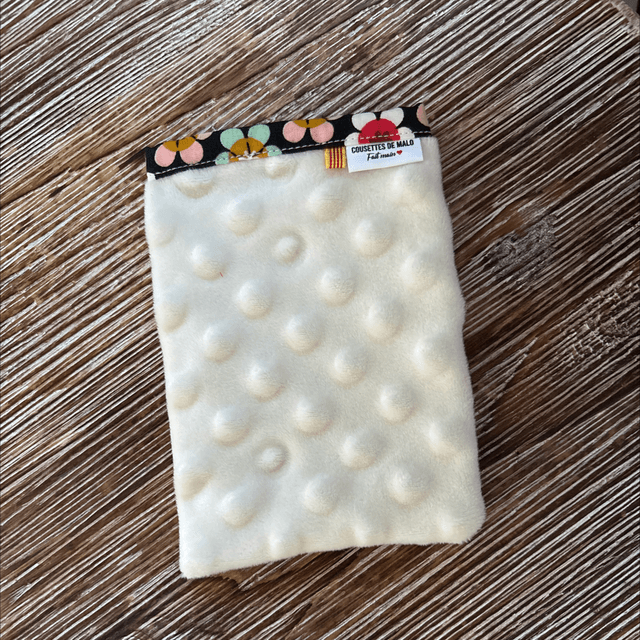 Gant démaquillant blancs