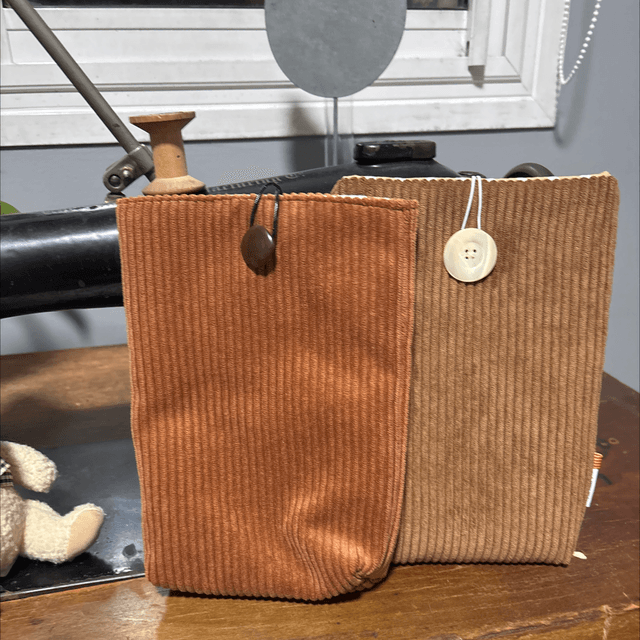Pochette à livre rembourrée