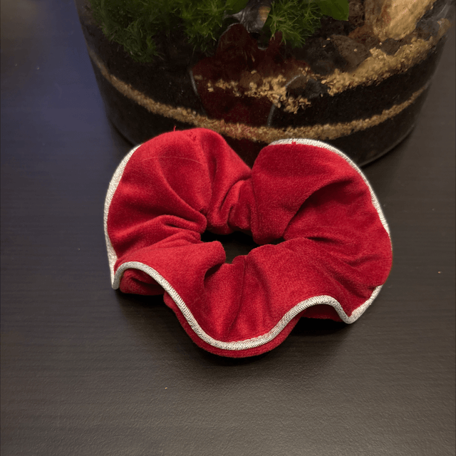 Chouchou en velours gratte rouge 