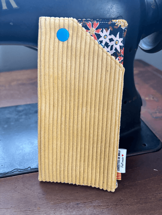 Etui à lunettes velours jaune