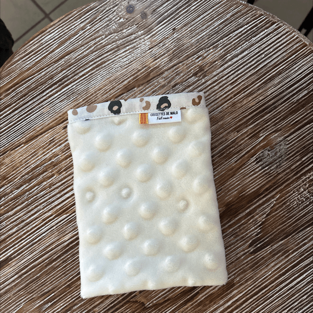 Gant démaquillant blancs
