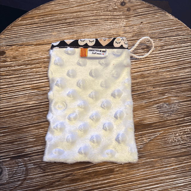 Gant démaquillant blancs