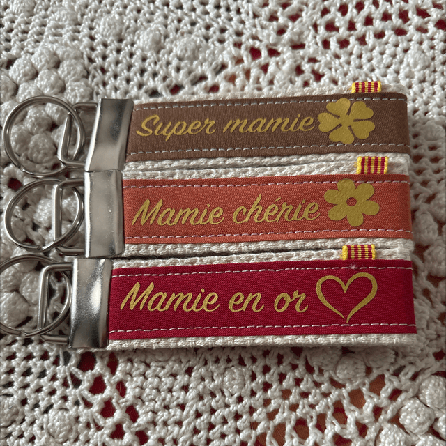 Porte-clés mamie