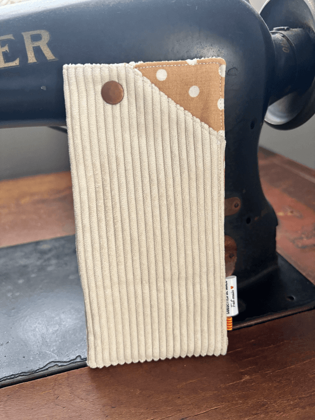 Etui à lunettes velours écru